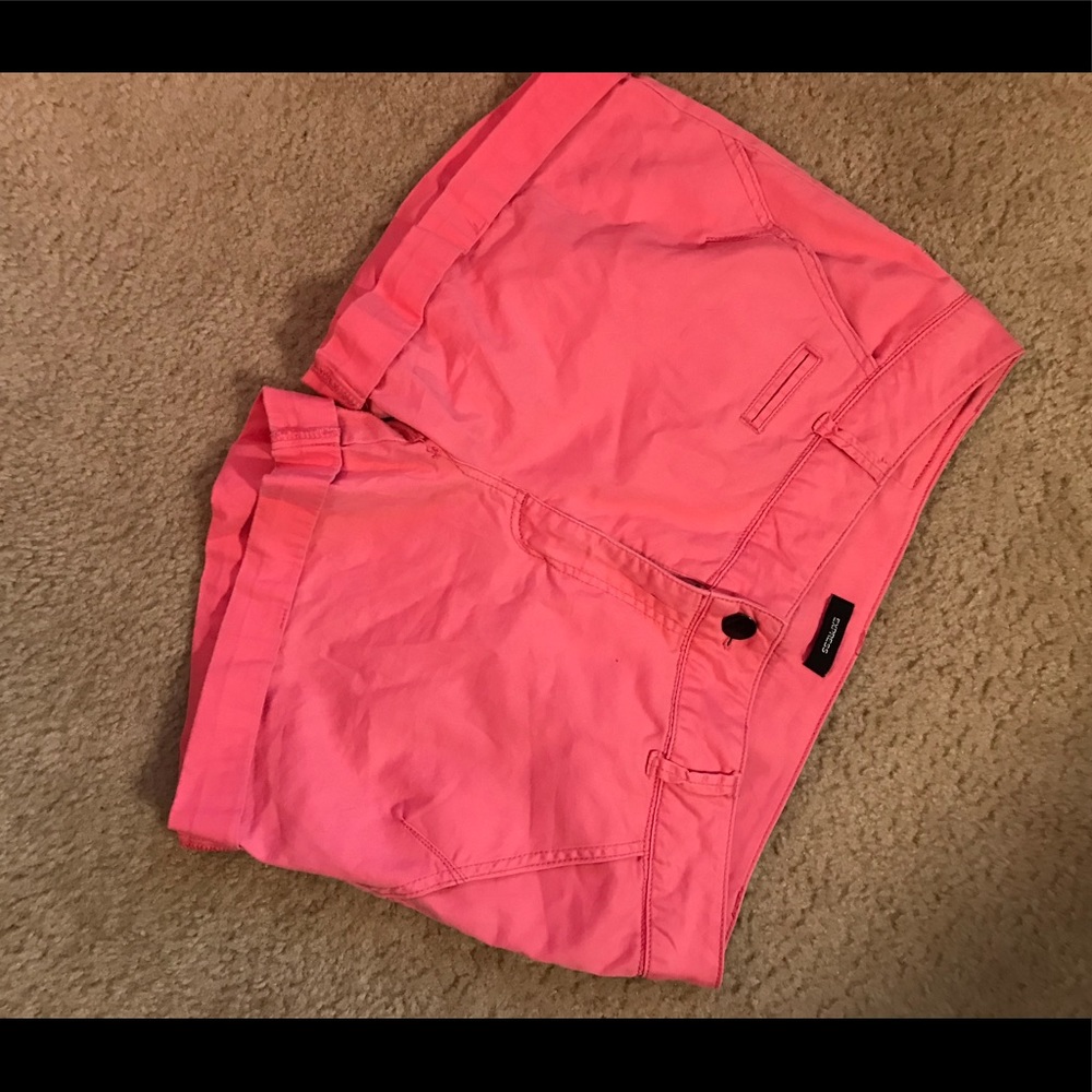 Express shorts in excellent condition.